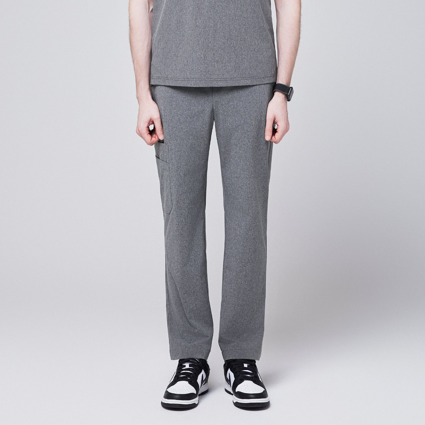 Ash gray straight-leg scrub pants with a side pocket, paired with a matching gray top and black-and-white sneakers,Ash Gray